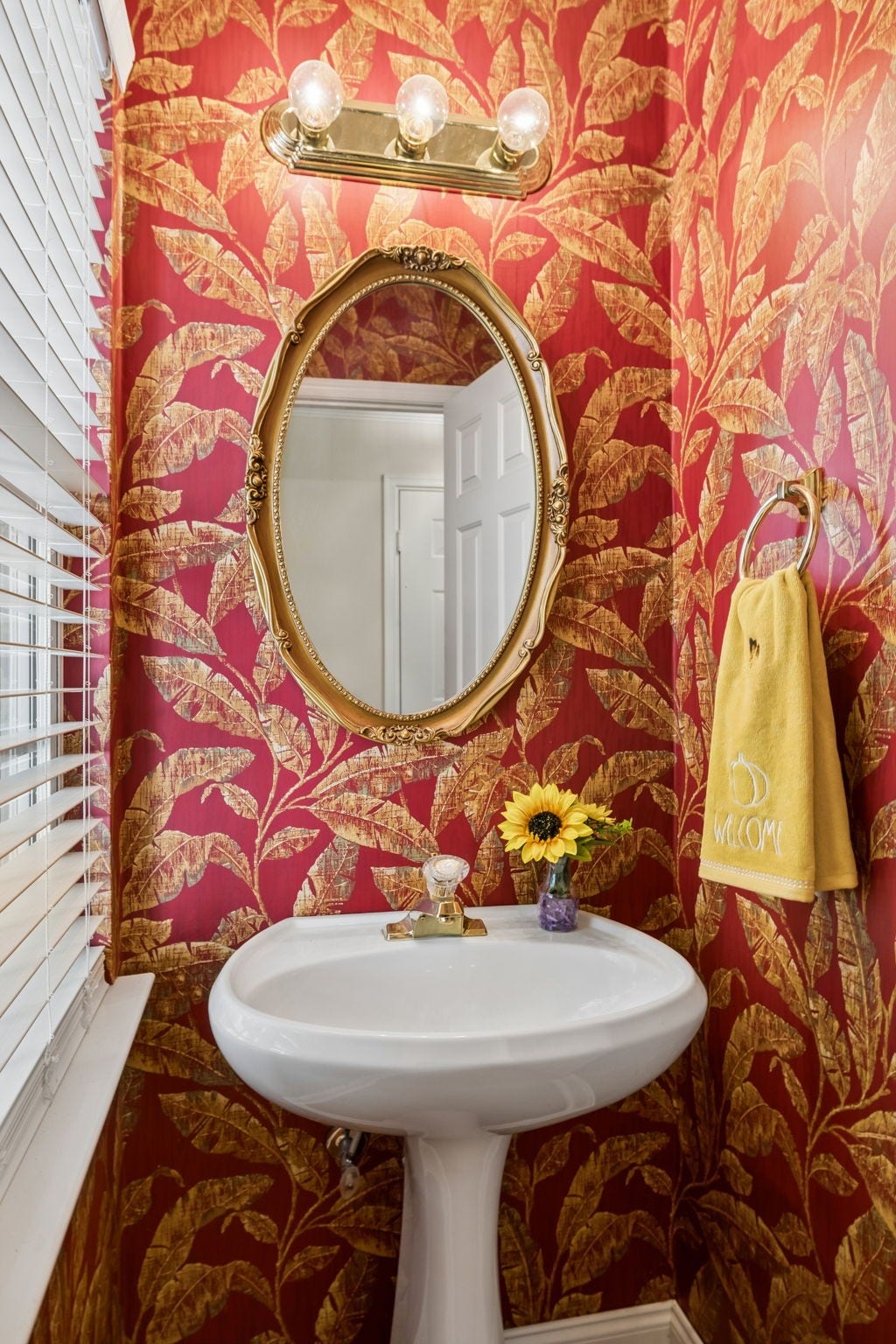 2030 Nashboro Blvd, Nashville, TN 37217 First Floor Half Bath