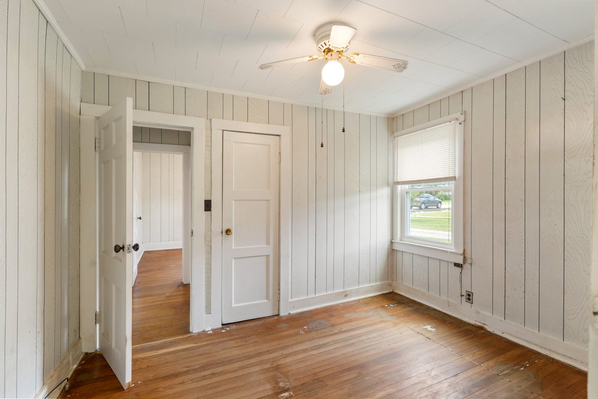 1824 Harriet St, Lewisburg, TN 37091 Second bedroom