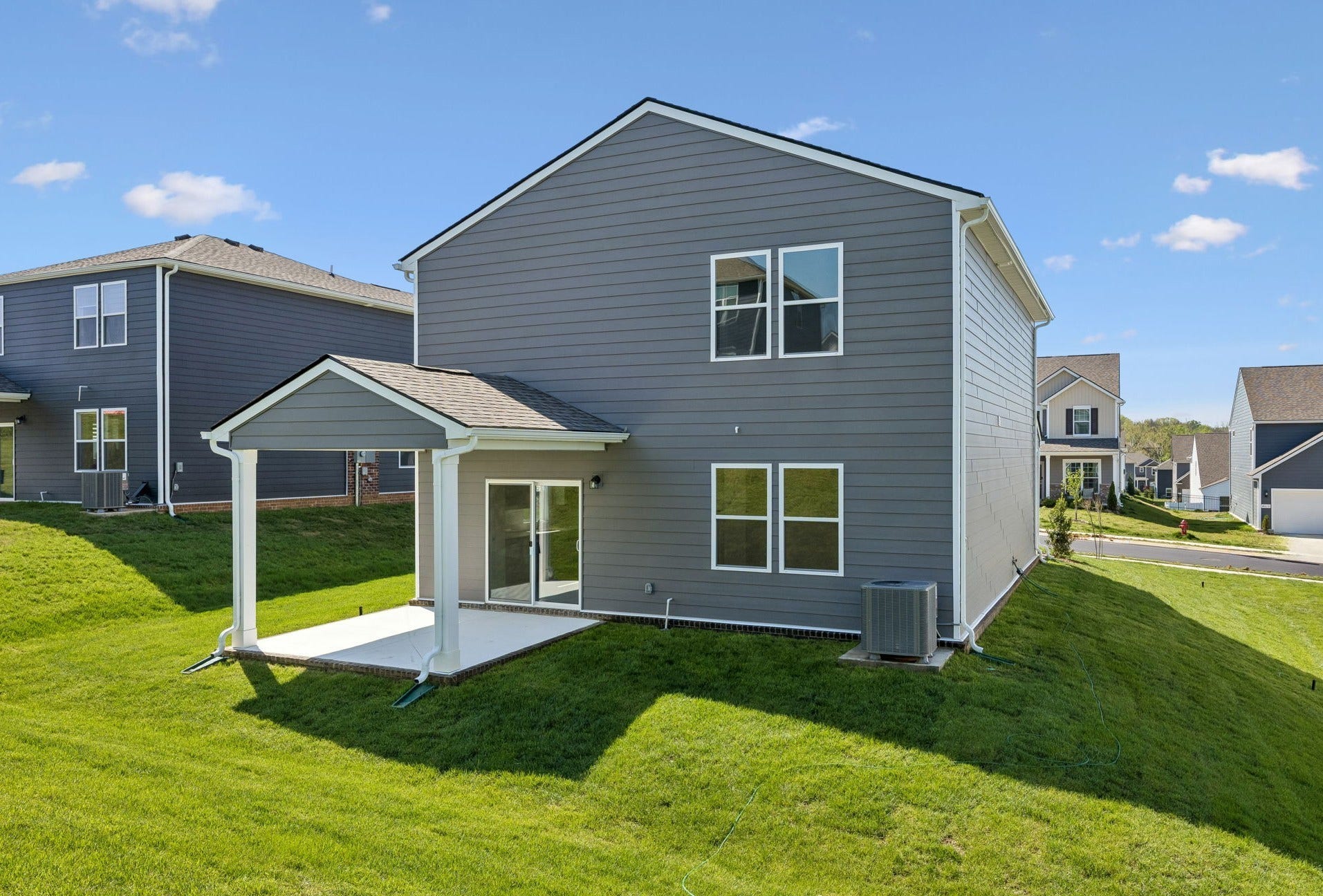 4016 Sadie St, Columbia, TN 38401