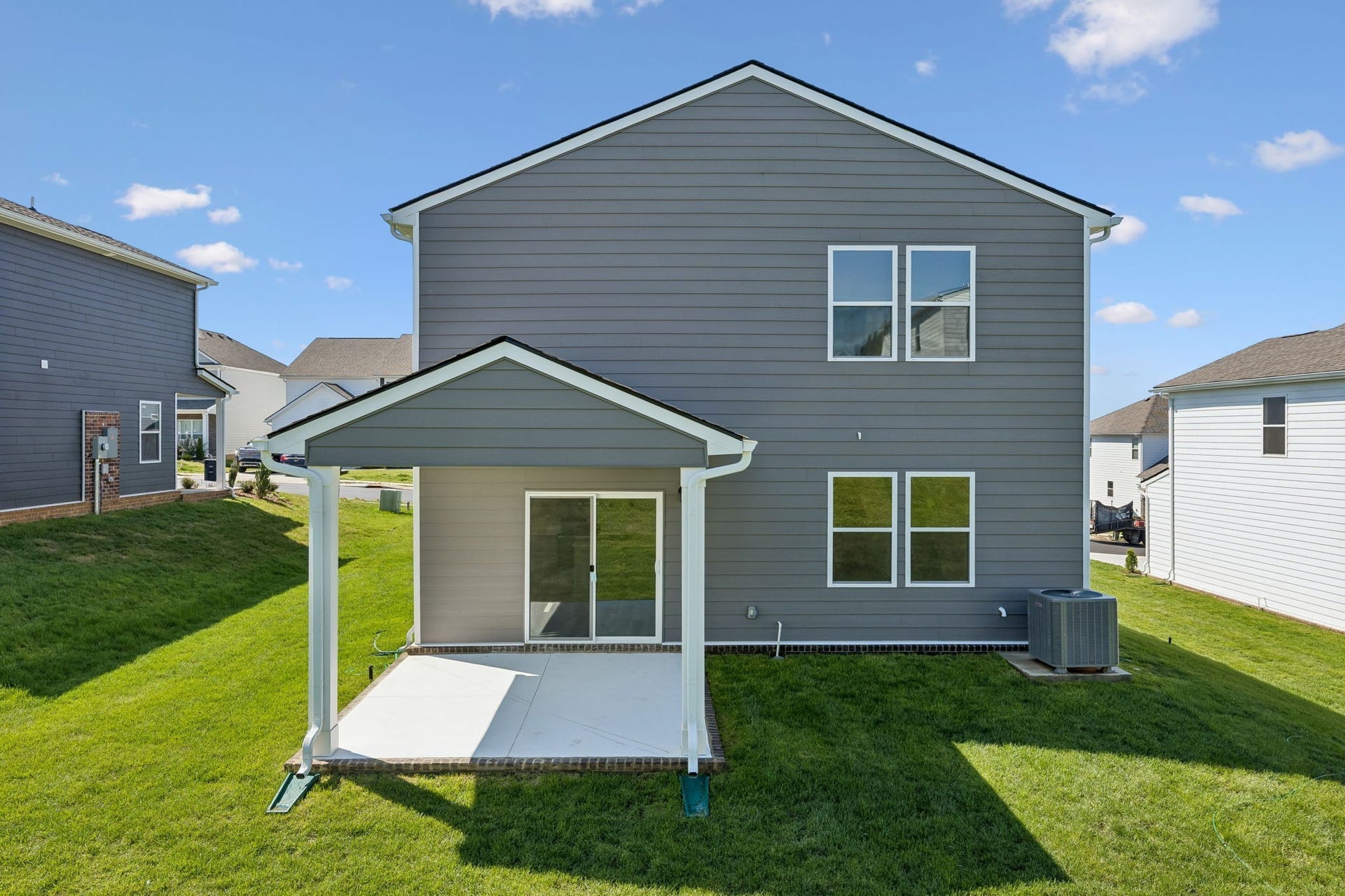 4016 Sadie St, Columbia, TN 38401