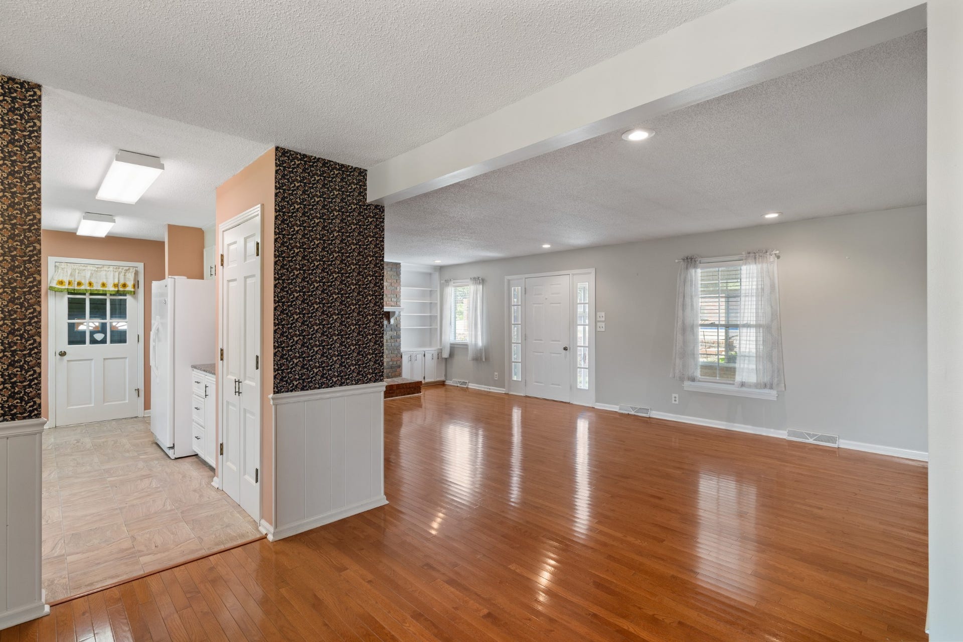 1301 White Dr, Lewisburg, TN 37091 1301 White Dr, Lewisburg, TN 37091