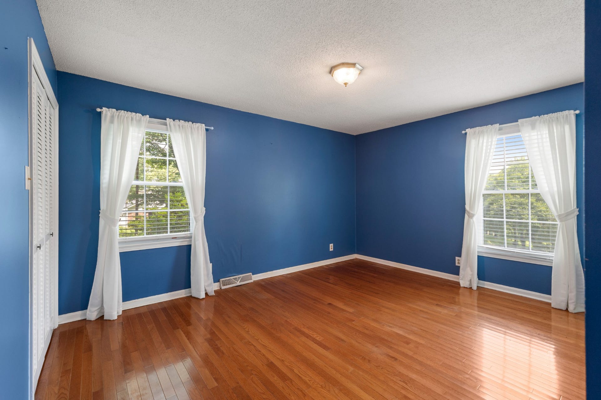 1301 White Dr, Lewisburg, TN 37091 1301 White Dr, Lewisburg, TN 37091