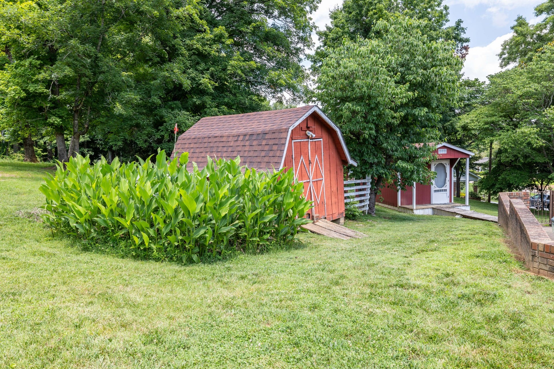 1301 White Dr, Lewisburg, TN 37091 1301 White Dr, Lewisburg, TN 37091