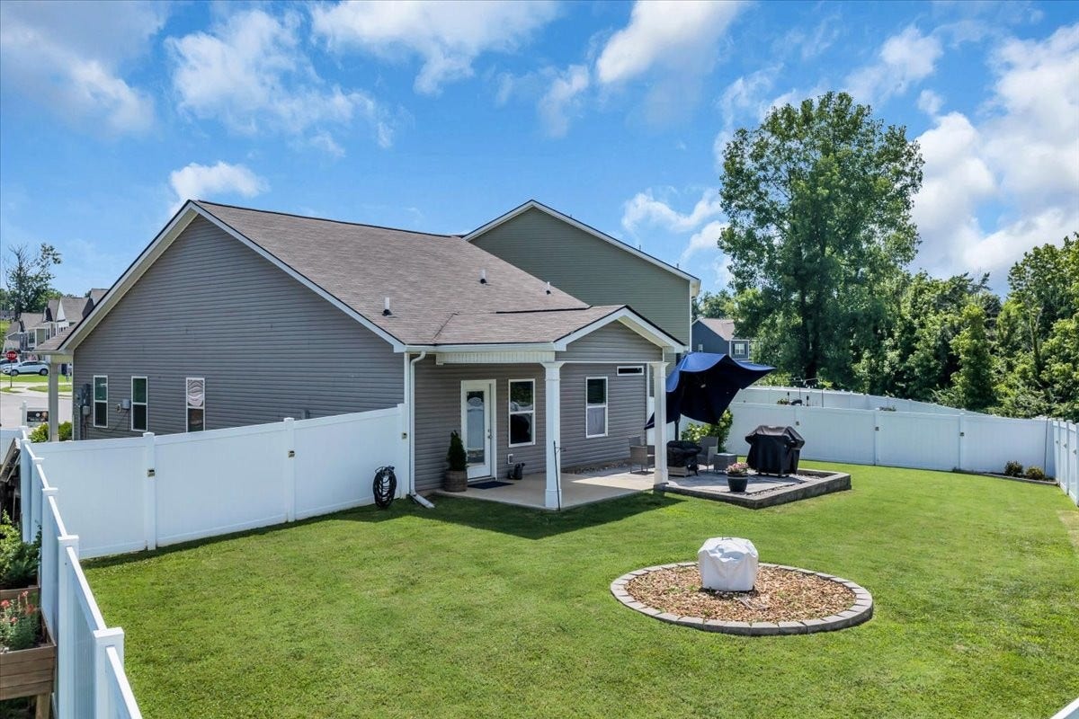 349 Geneva Ln, Columbia, TN 38401 349 Geneva Ln, Columbia, TN 38401