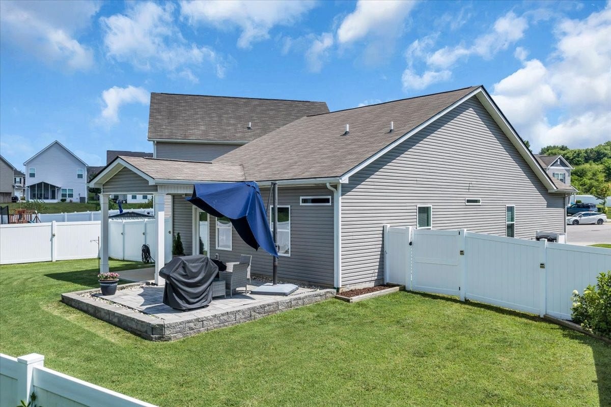 349 Geneva Ln, Columbia, TN 38401 349 Geneva Ln, Columbia, TN 38401