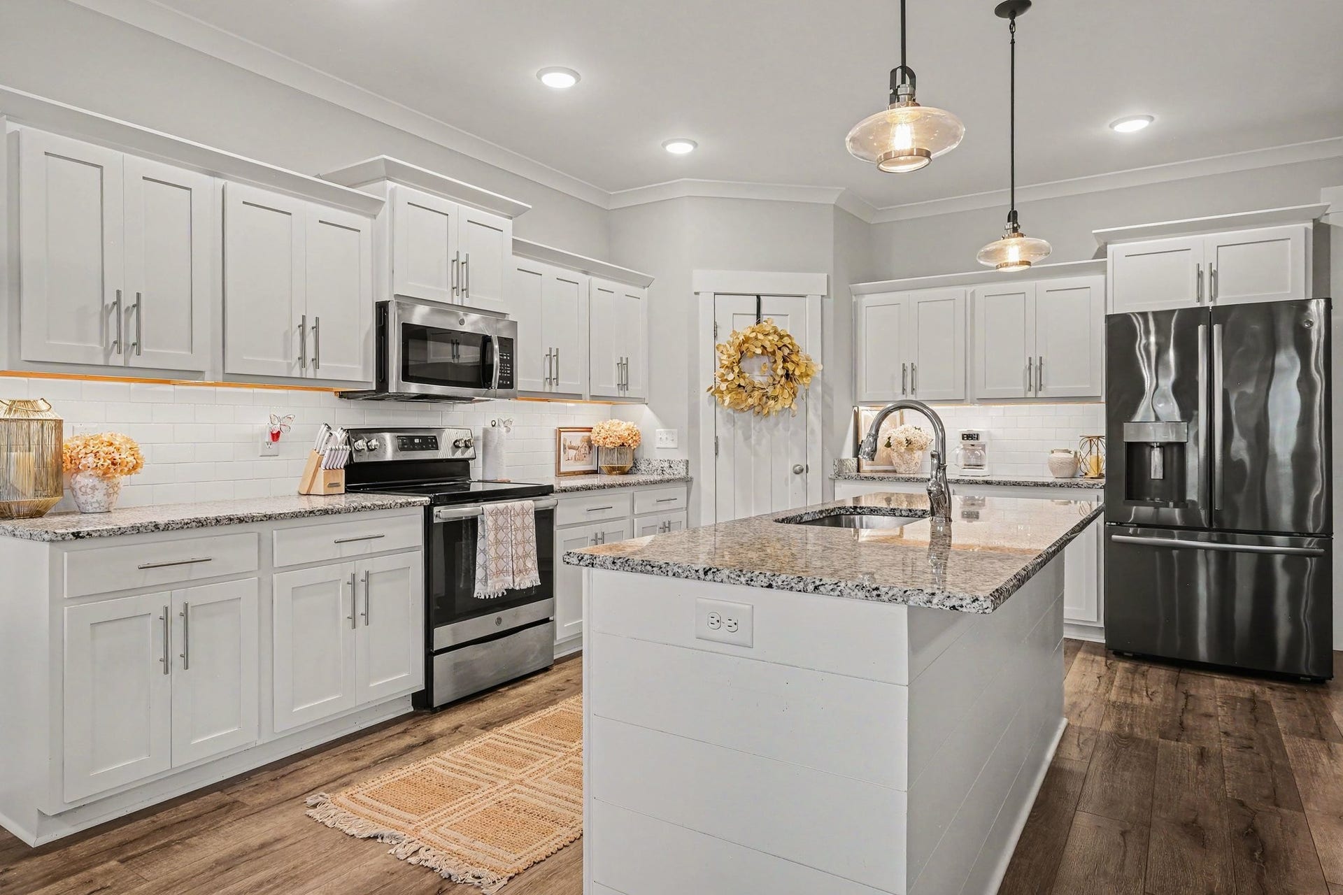 336 Rockcastle Dr, Murfreesboro, TN 37128 336 Rockcastle Dr, Murfreesboro, TN 37128