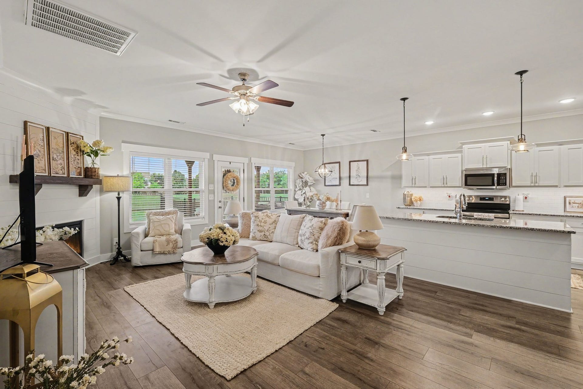336 Rockcastle Dr, Murfreesboro, TN 37128 336 Rockcastle Dr, Murfreesboro, TN 37128