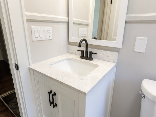 1716 Hillview Dr, Columbia, TN 38401 1716 Hillview Dr, Columbia, TN 38401