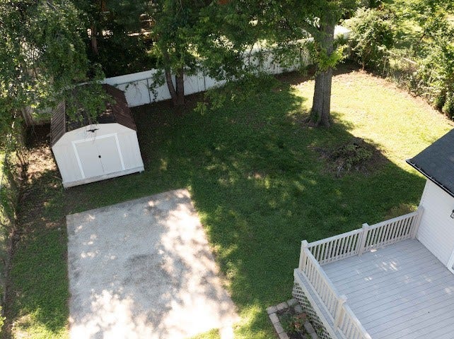1716 Hillview Dr, Columbia, TN 38401 1716 Hillview Dr, Columbia, TN 38401