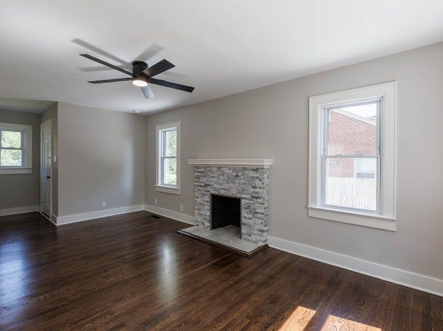1716 Hillview Dr, Columbia, TN 38401 1716 Hillview Dr, Columbia, TN 38401