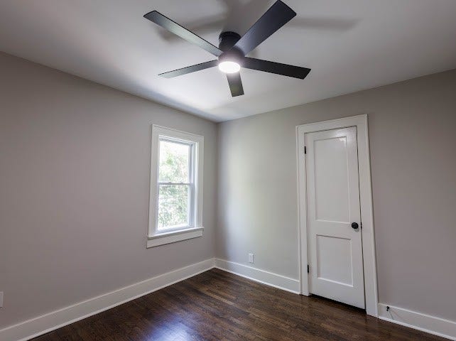1716 Hillview Dr, Columbia, TN 38401 1716 Hillview Dr, Columbia, TN 38401