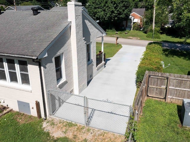 1716 Hillview Dr, Columbia, TN 38401 1716 Hillview Dr, Columbia, TN 38401