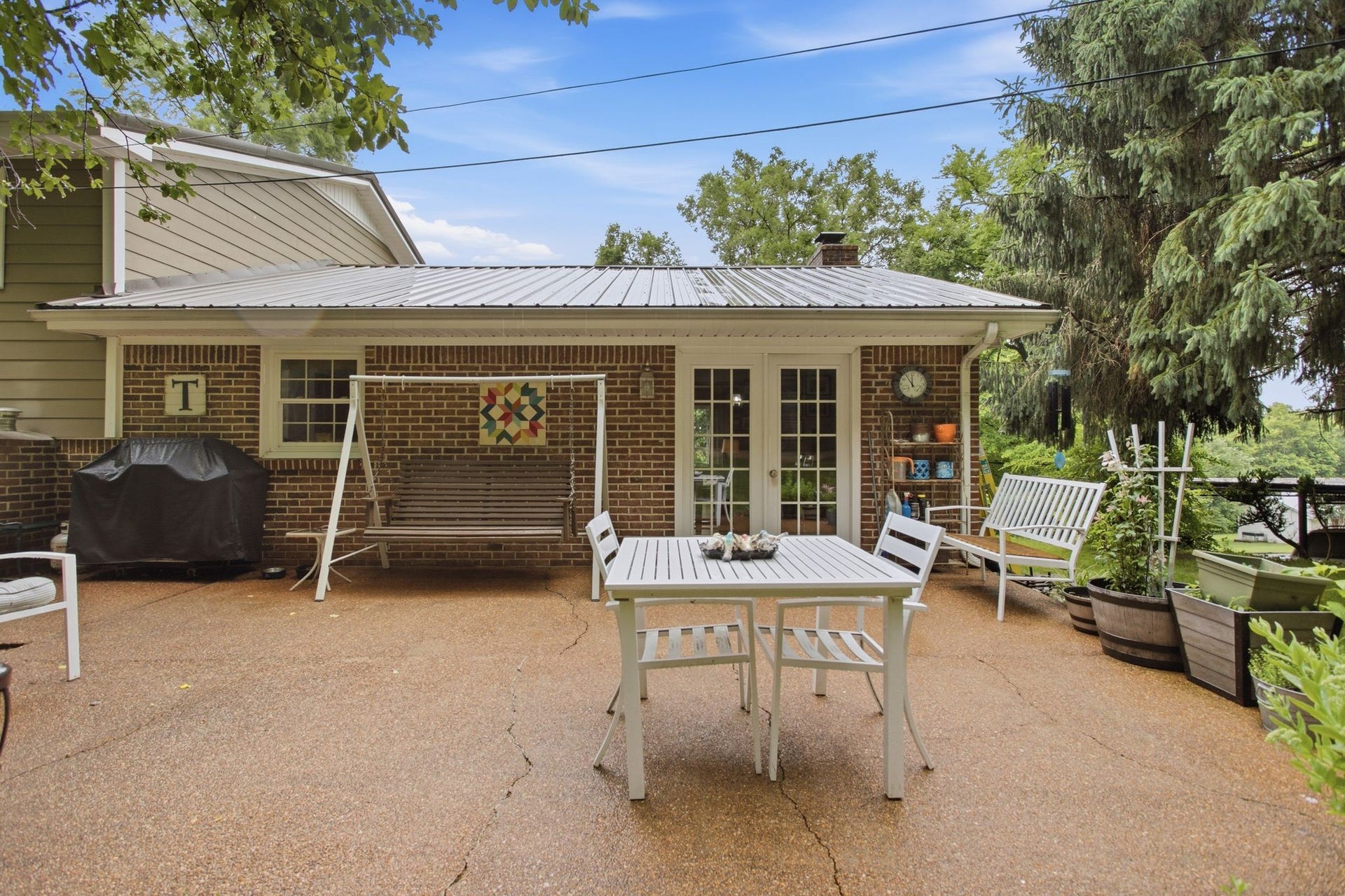 104 Fairview Drive, Mount Pleasant, TN 38474 104 Fairview Drive, Mount Pleasant, TN 38474