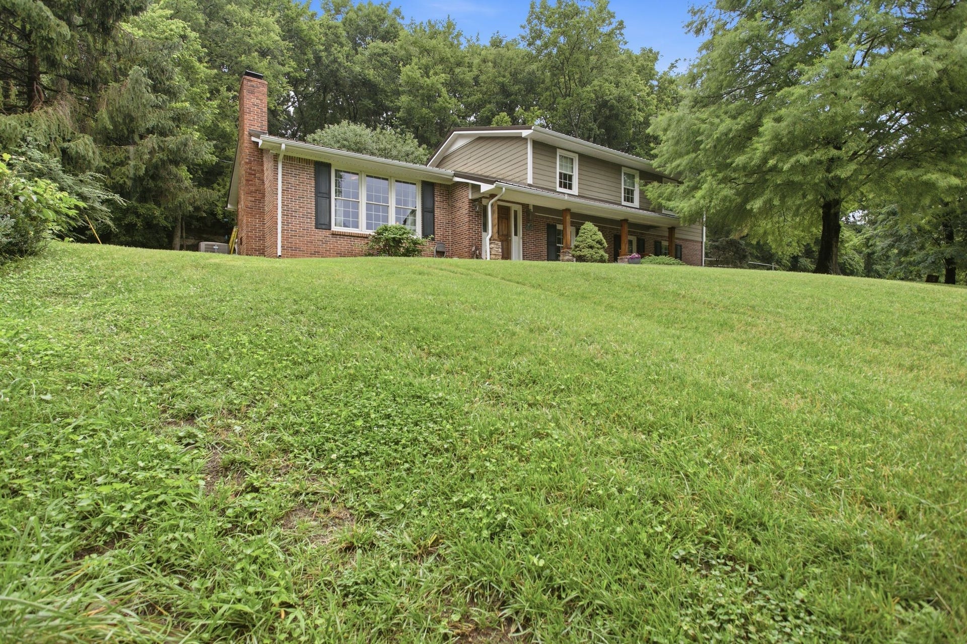 104 Fairview Drive, Mount Pleasant, TN 38474 104 Fairview Drive, Mount Pleasant, TN 38474