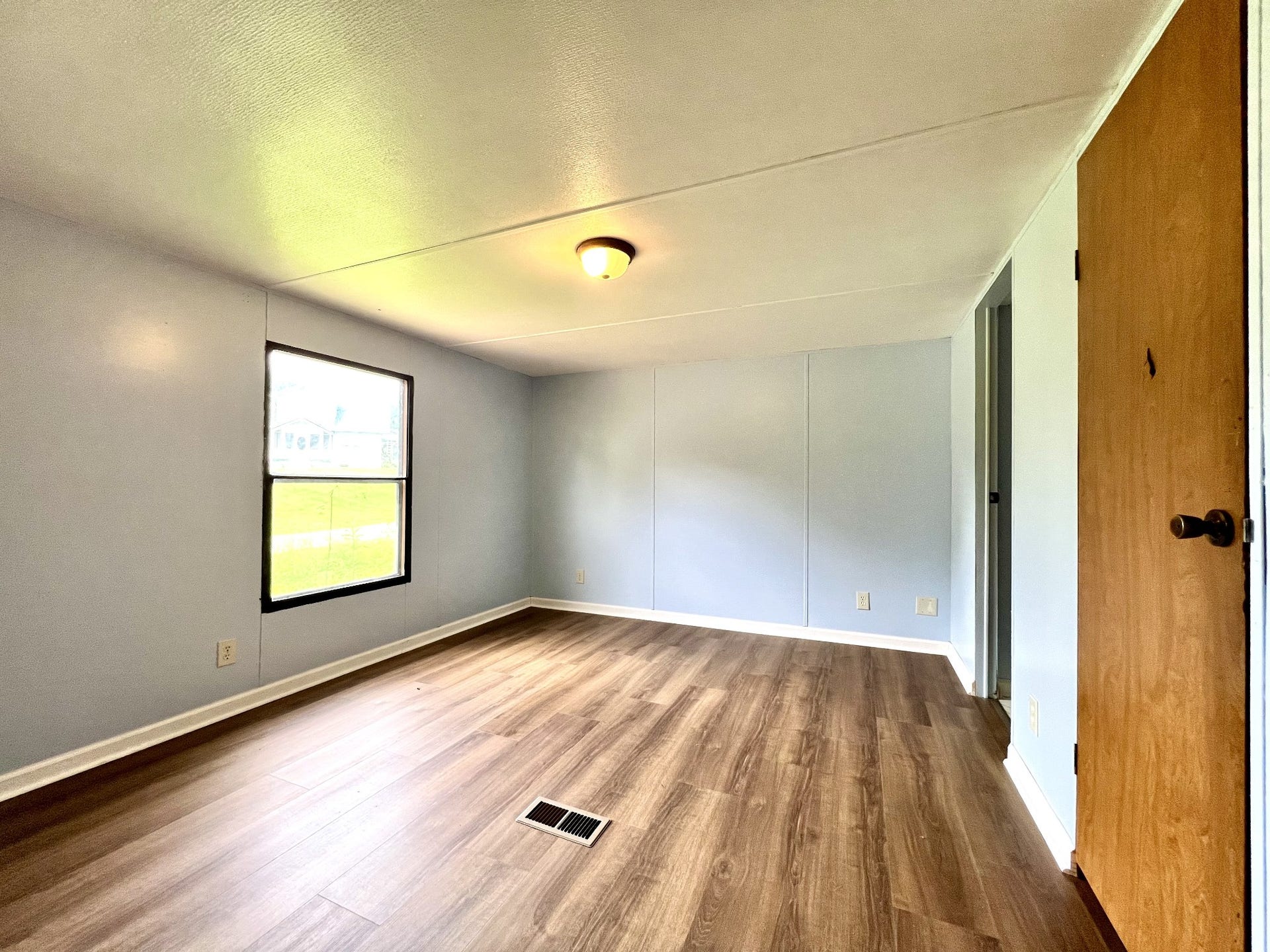 110 Hinkle Hill St E, Bell Buckle, TN 37020 110 Hinkle Hill St E, Bell Buckle, TN 37020
