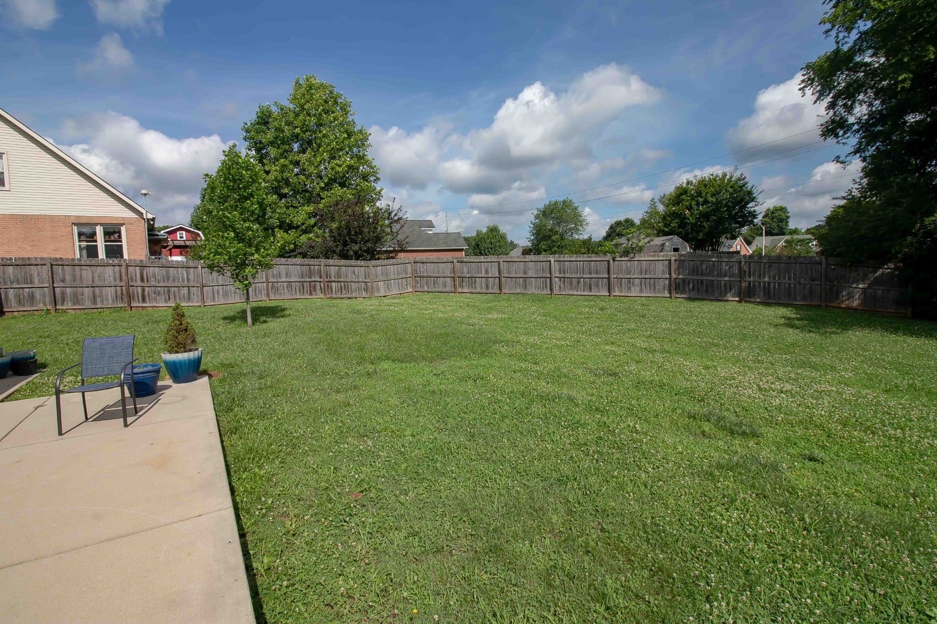 1822 Pennington Dr, Murfreesboro, TN 37129 1822 Pennington Dr, Murfreesboro, TN 37129