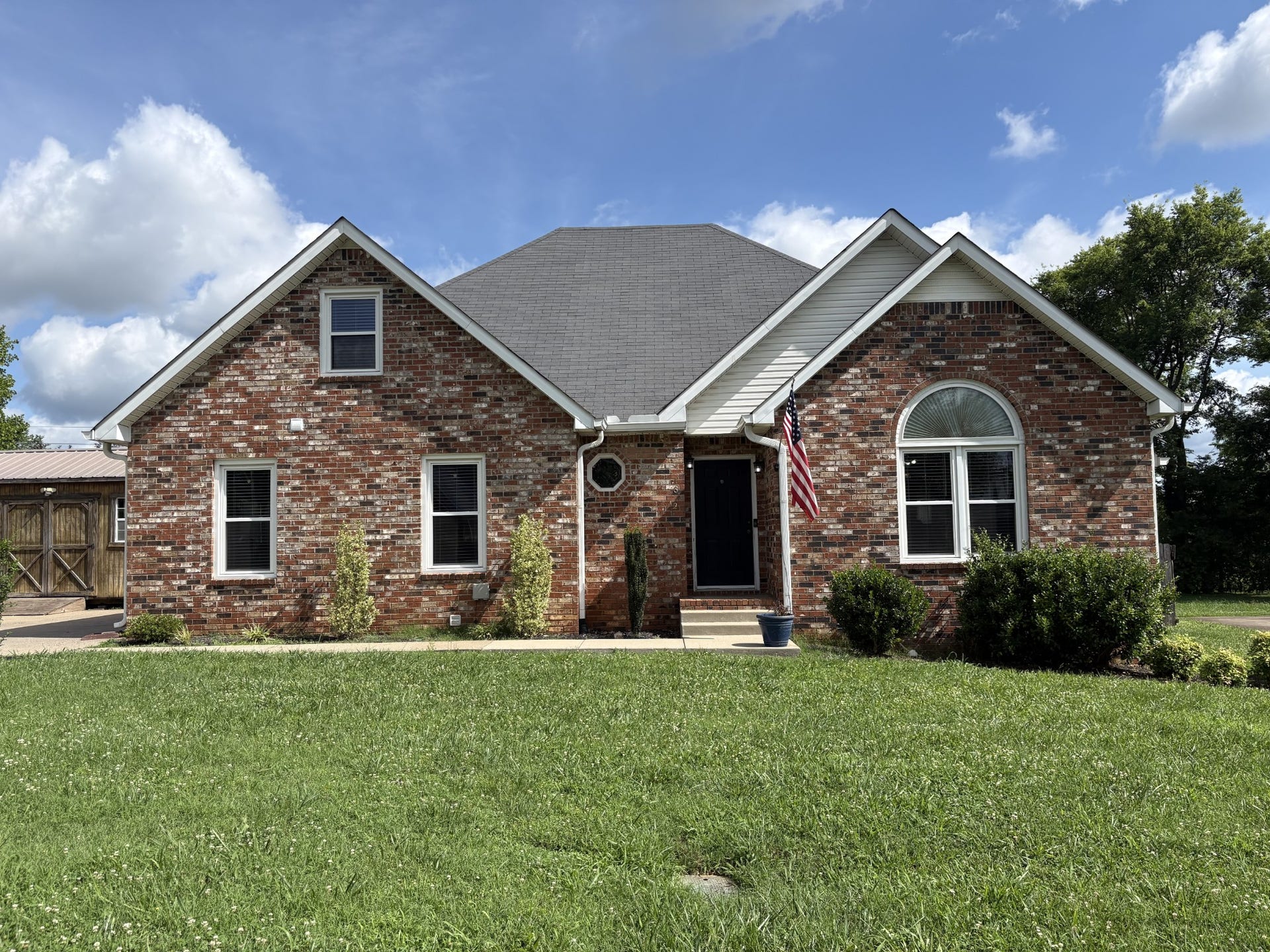 1822 Pennington Dr, Murfreesboro, TN 37129 1822 Pennington Dr, Murfreesboro, TN 37129