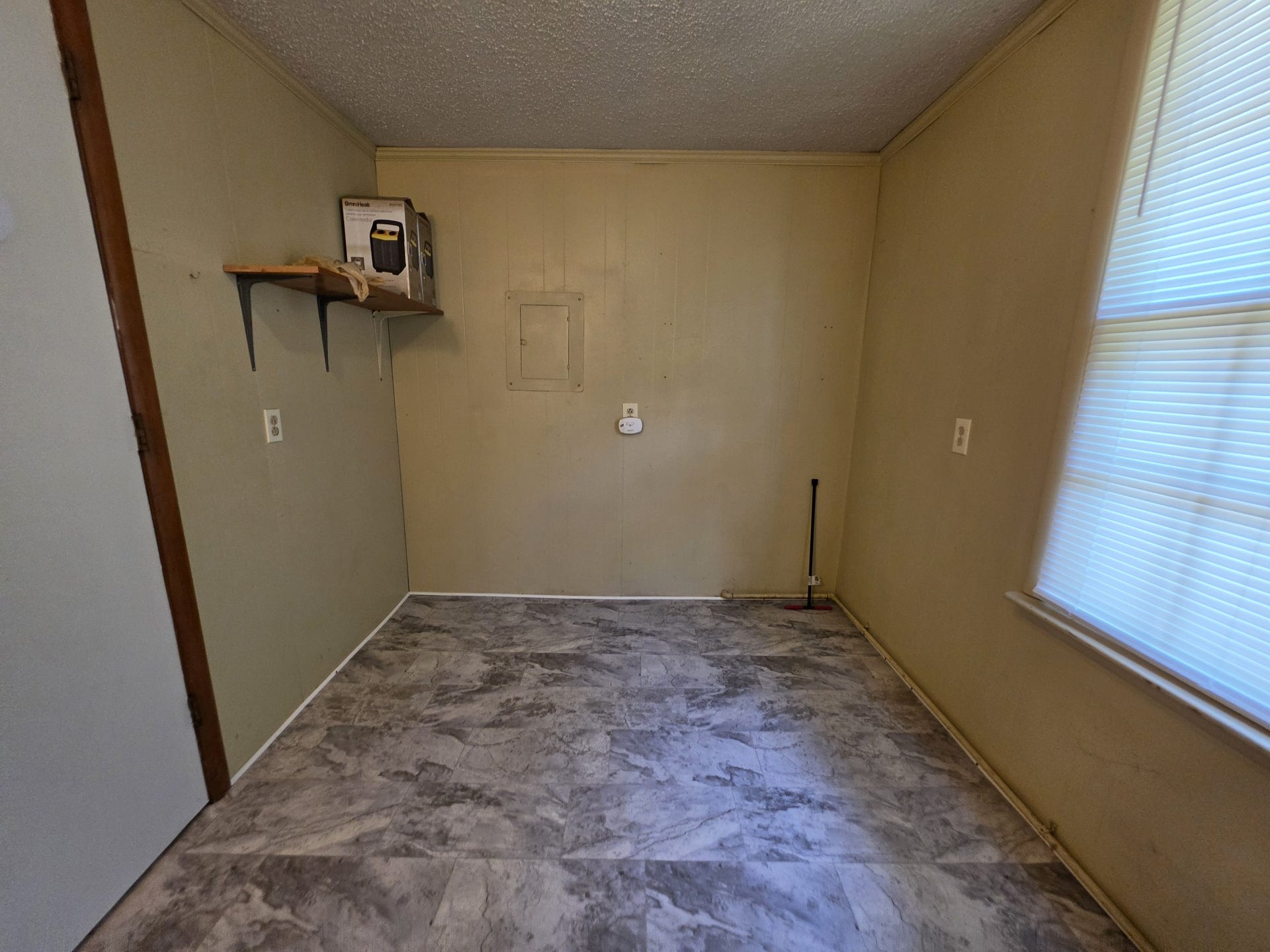 5386 Franklin Rd, Murfreesboro, TN 37128 Utility Room