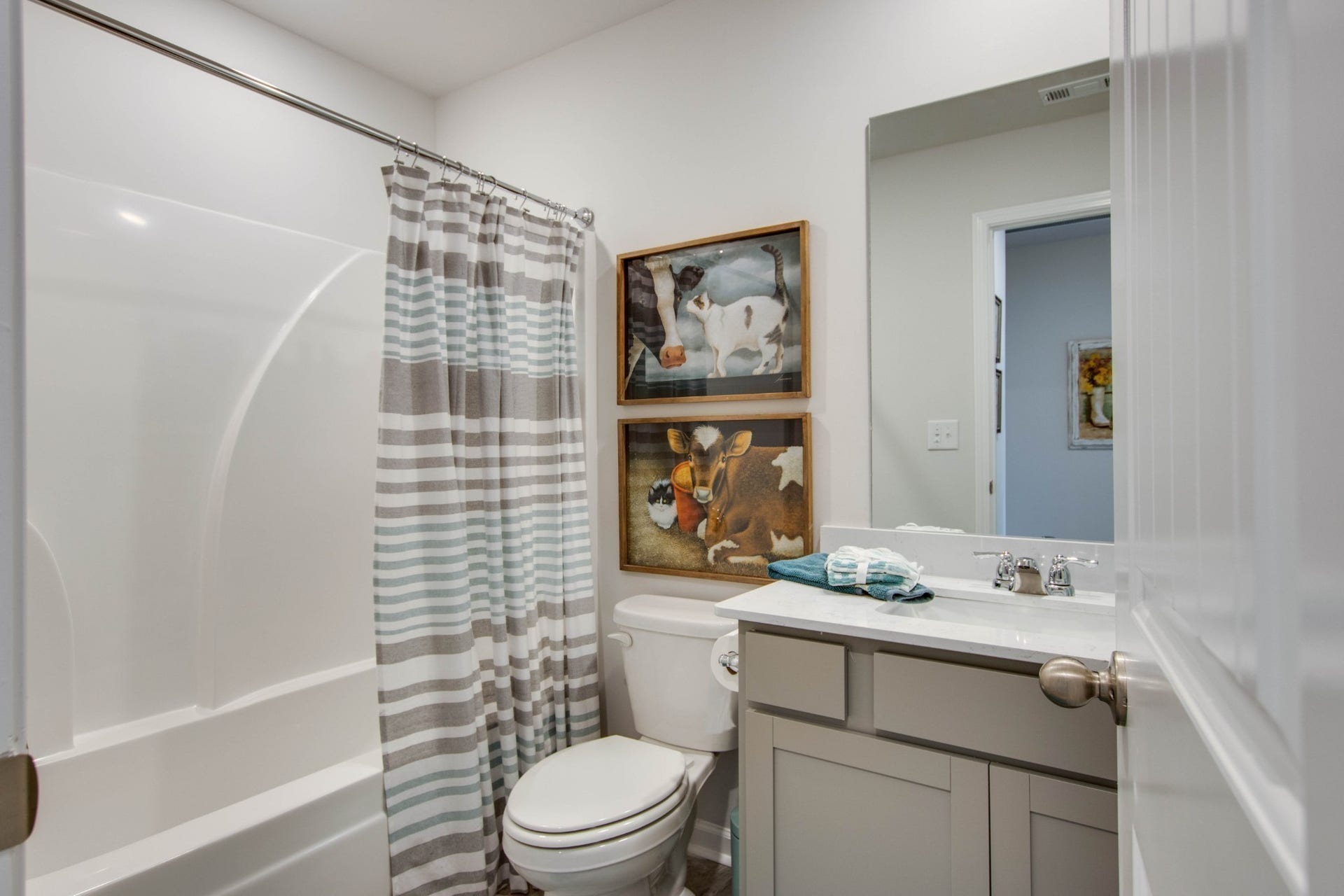 4309 Fir Tree Way, Murfreesboro, TN 37129 PHOTOS ARE SAMPLES OF HOME IN ANOTHER COMMUNITY