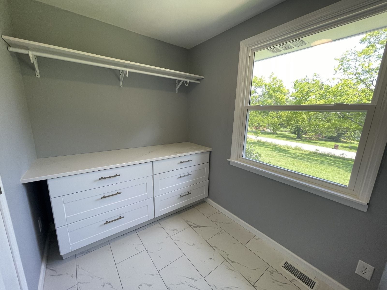 4028 Yoest Dr, Nashville, TN 37207 4028 Yoest Dr, Nashville, TN 37207