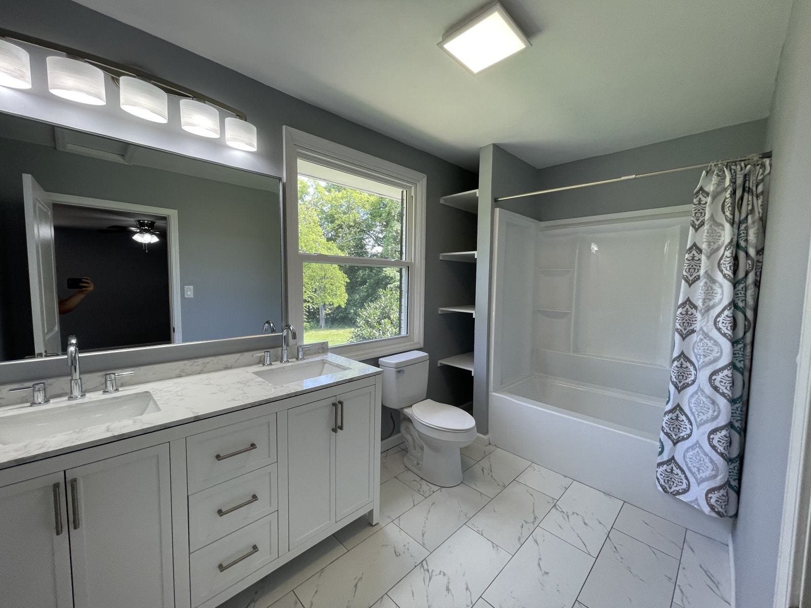 4028 Yoest Dr, Nashville, TN 37207 4028 Yoest Dr, Nashville, TN 37207