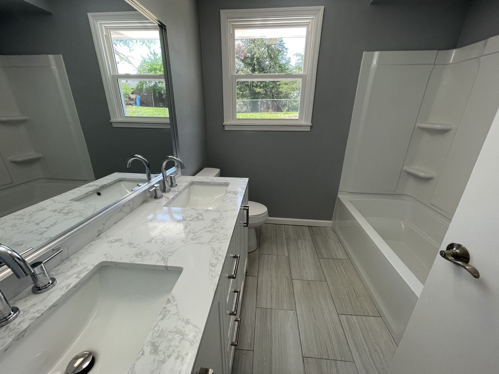 4028 Yoest Dr, Nashville, TN 37207 4028 Yoest Dr, Nashville, TN 37207