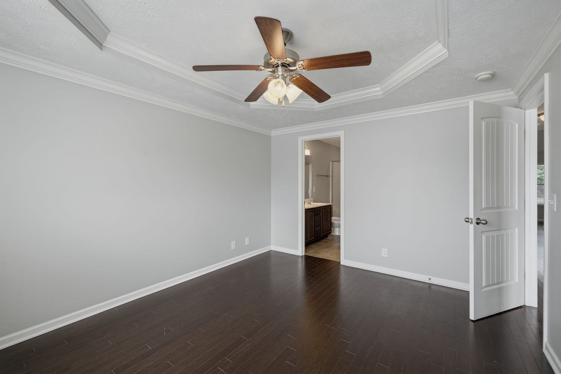 2109 Calydon Ct, Murfreesboro, TN 37128 2109 Calydon Ct, Murfreesboro, TN 37128