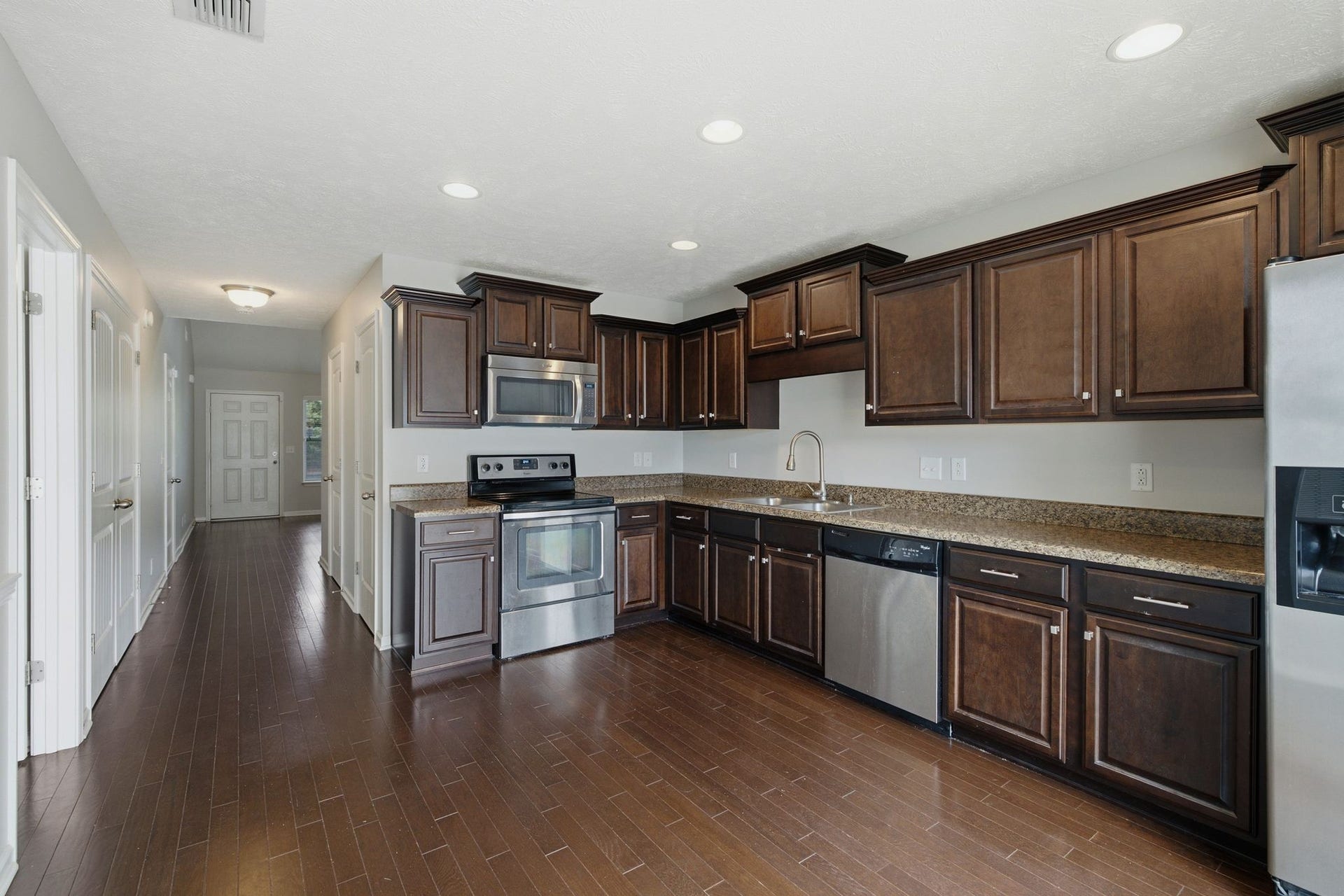 2109 Calydon Ct, Murfreesboro, TN 37128 2109 Calydon Ct, Murfreesboro, TN 37128