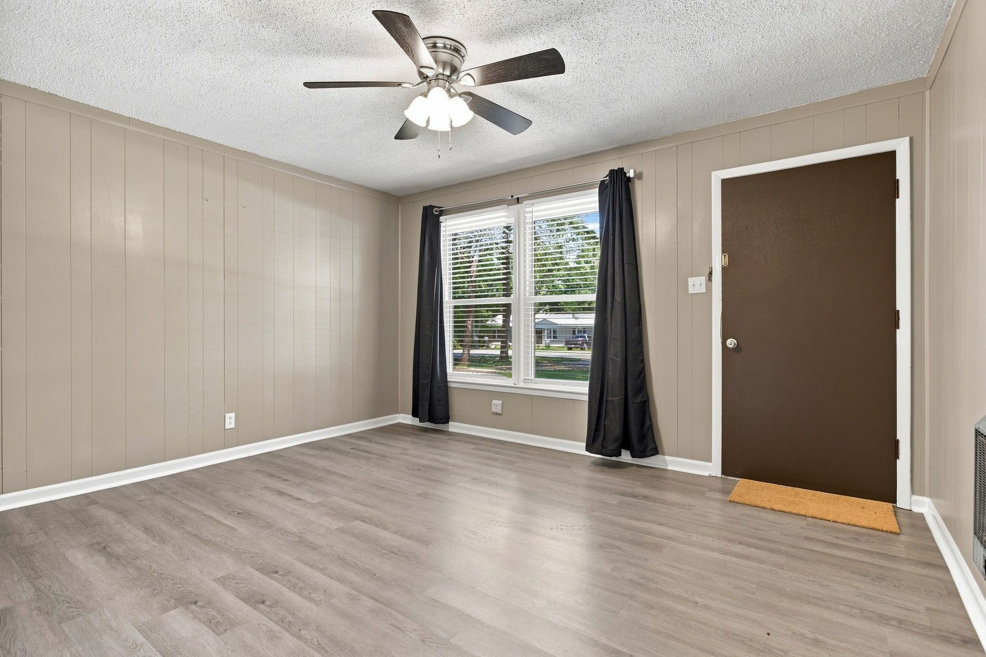 129 Napier Dr, Columbia, TN 38401 129 Napier Dr, Columbia, TN 38401