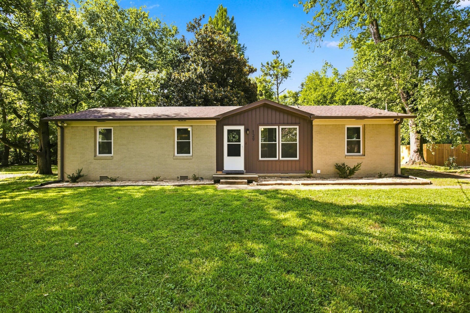 129 Napier Dr, Columbia, TN 38401 129 Napier Dr, Columbia, TN 38401