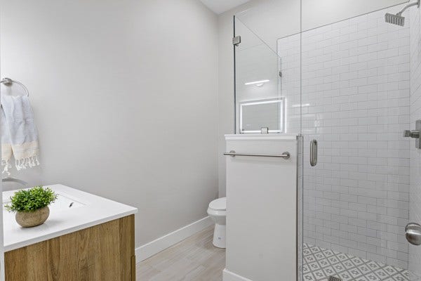 2409B 14th Ave N, Nashville, TN 37208 2409B 14th Ave N, Nashville, TN 37208