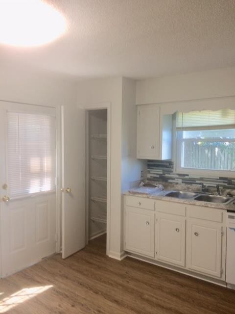 3208 Agatha Ct, Antioch, TN 37013 Eat in kitchen with all appliances
