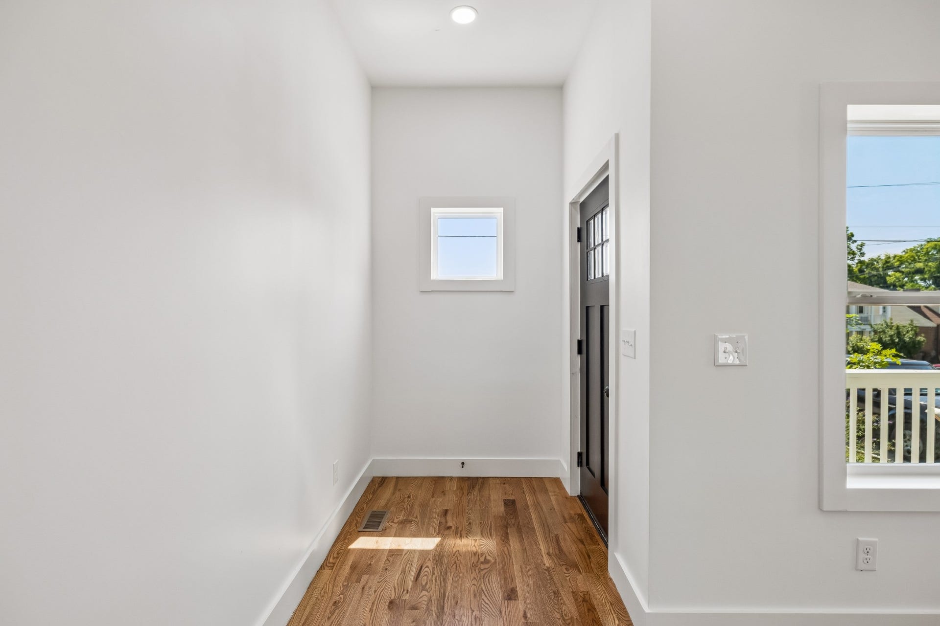 2409A 14th Ave N, Nashville, TN 37208 2409A 14th Ave N, Nashville, TN 37208