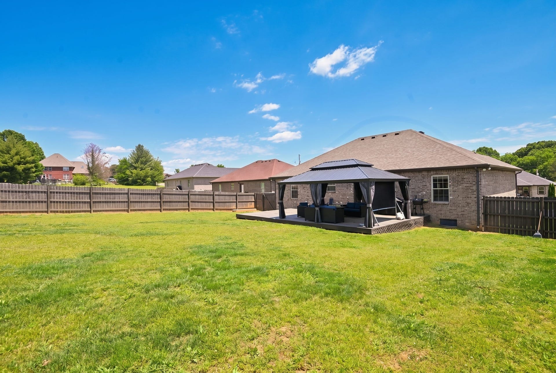 108 Smithfield Dr, Shelbyville, TN 37160 108 Smithfield Dr, Shelbyville, TN 37160