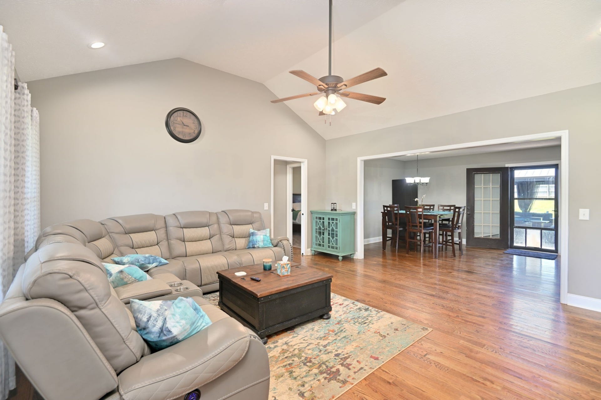 108 Smithfield Dr, Shelbyville, TN 37160 108 Smithfield Dr, Shelbyville, TN 37160