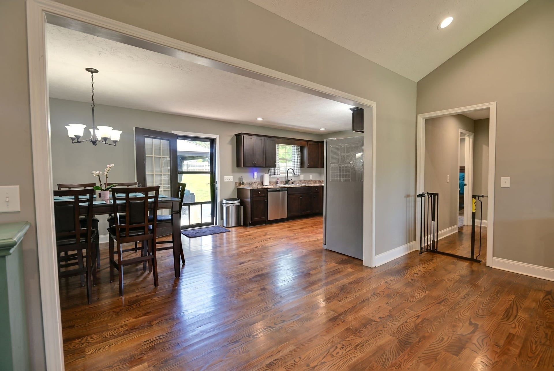 108 Smithfield Dr, Shelbyville, TN 37160 108 Smithfield Dr, Shelbyville, TN 37160