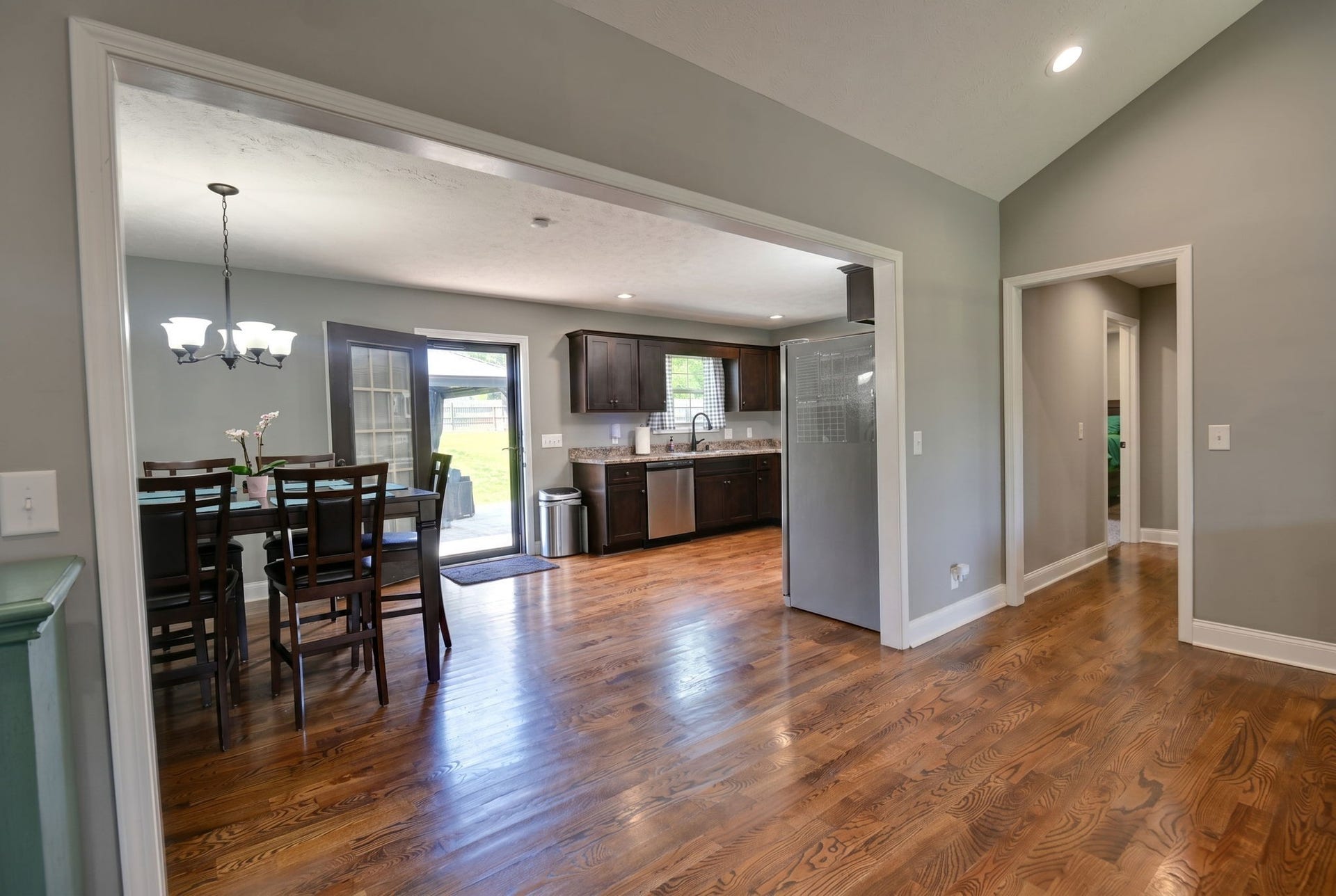 108 Smithfield Dr, Shelbyville, TN 37160 108 Smithfield Dr, Shelbyville, TN 37160