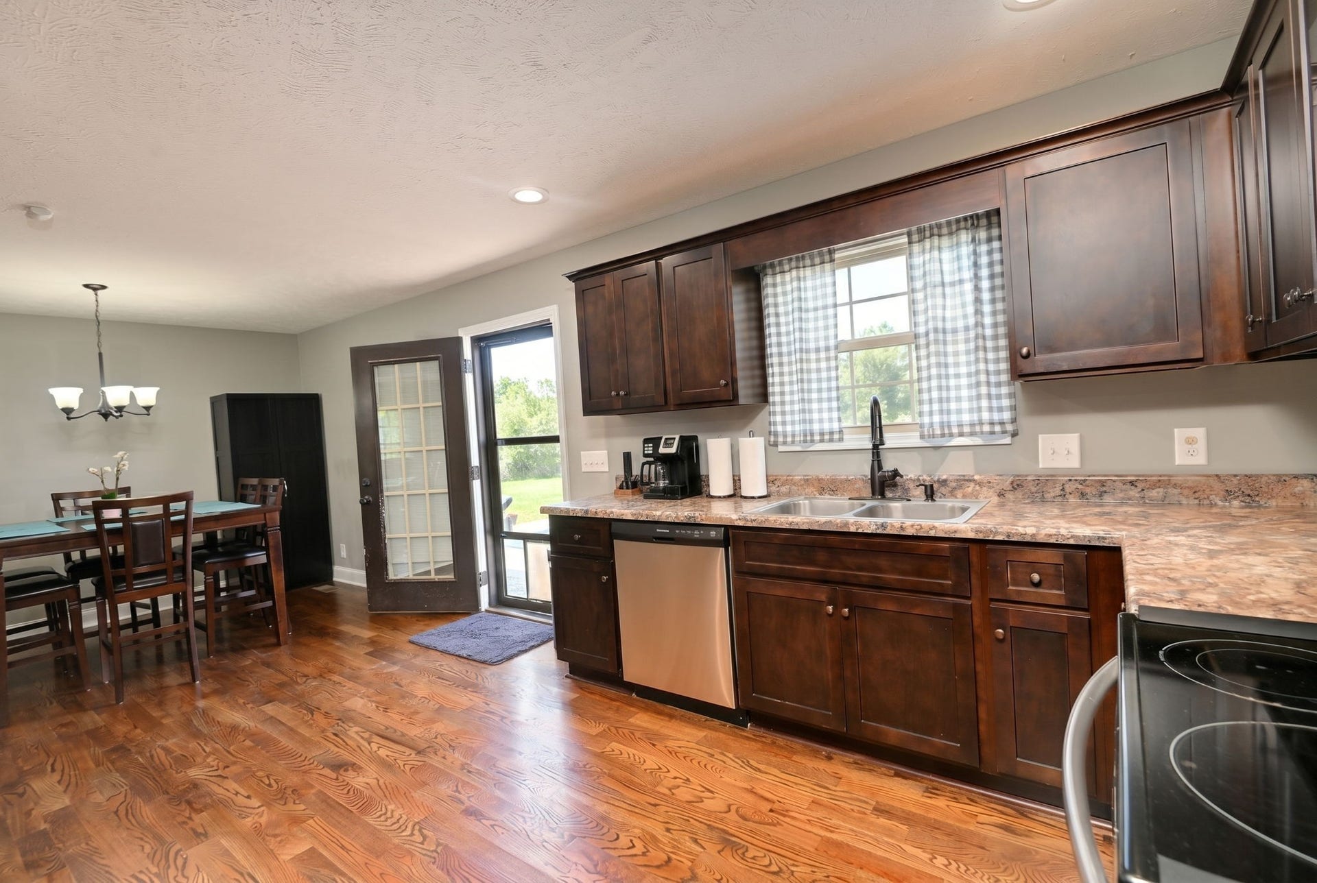 108 Smithfield Dr, Shelbyville, TN 37160 108 Smithfield Dr, Shelbyville, TN 37160