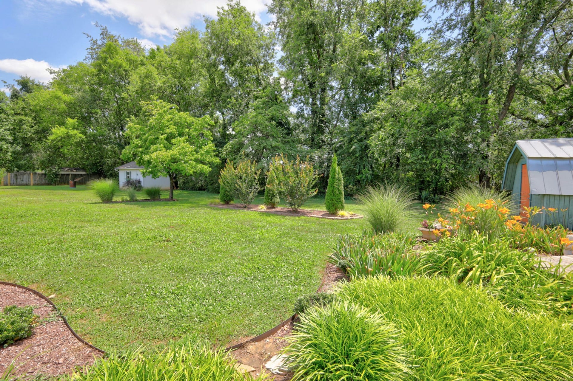3215 Arthur Dr, Murfreesboro, TN 37127 3215 Arthur Dr, Murfreesboro, TN 37127