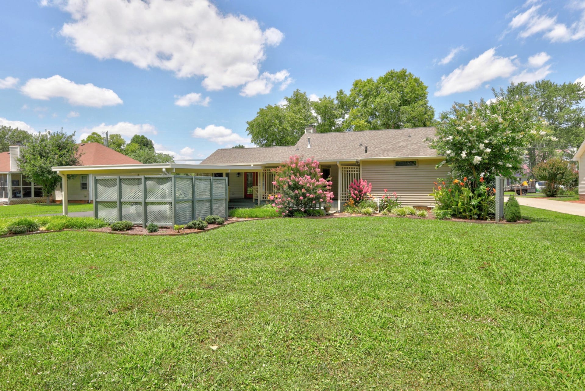 3215 Arthur Dr, Murfreesboro, TN 37127 3215 Arthur Dr, Murfreesboro, TN 37127