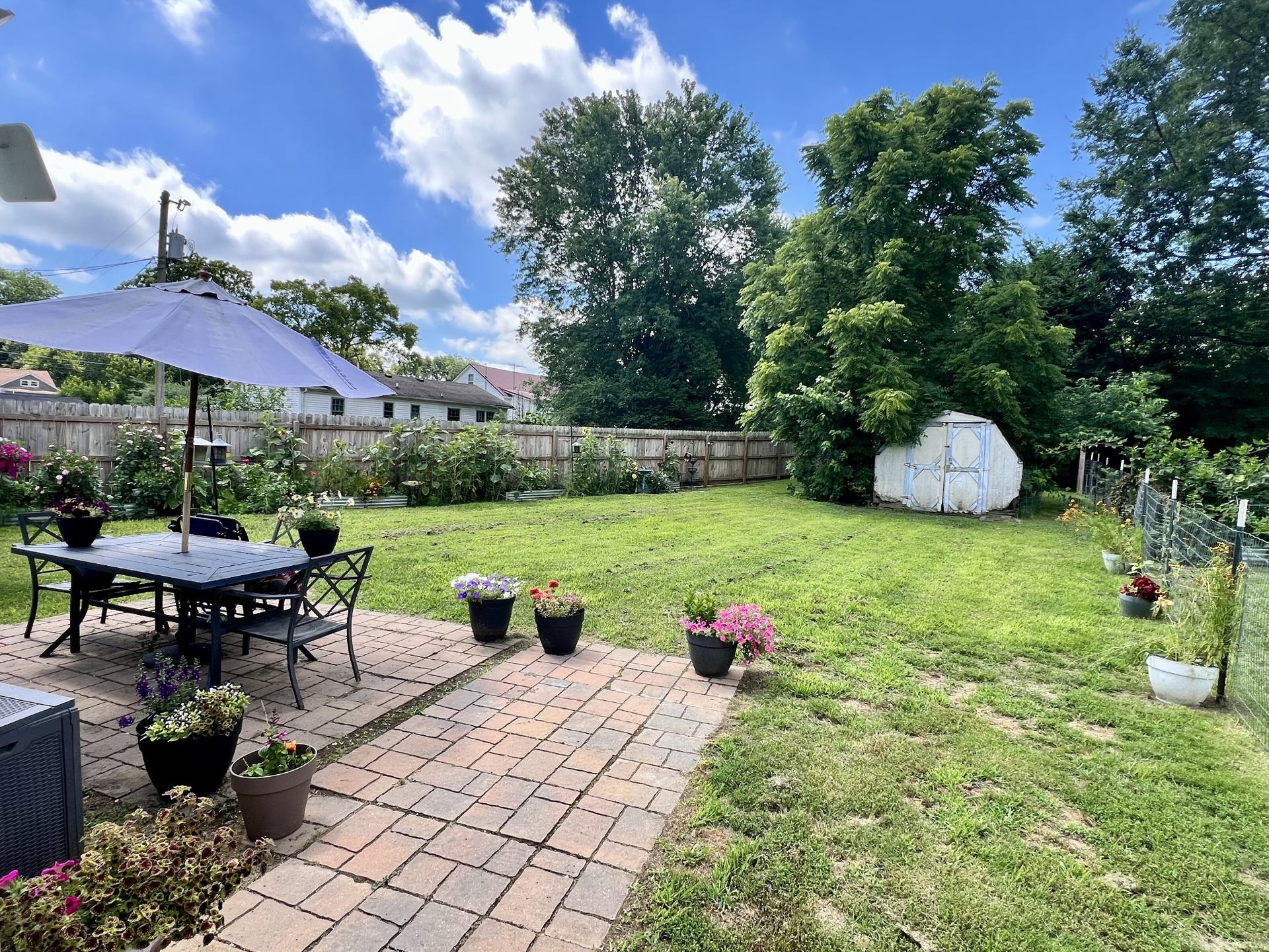 618 Coble Cir, Shelbyville, TN 37160 Brick Patio which makes for a lovely outdoors place to hand out at the house.