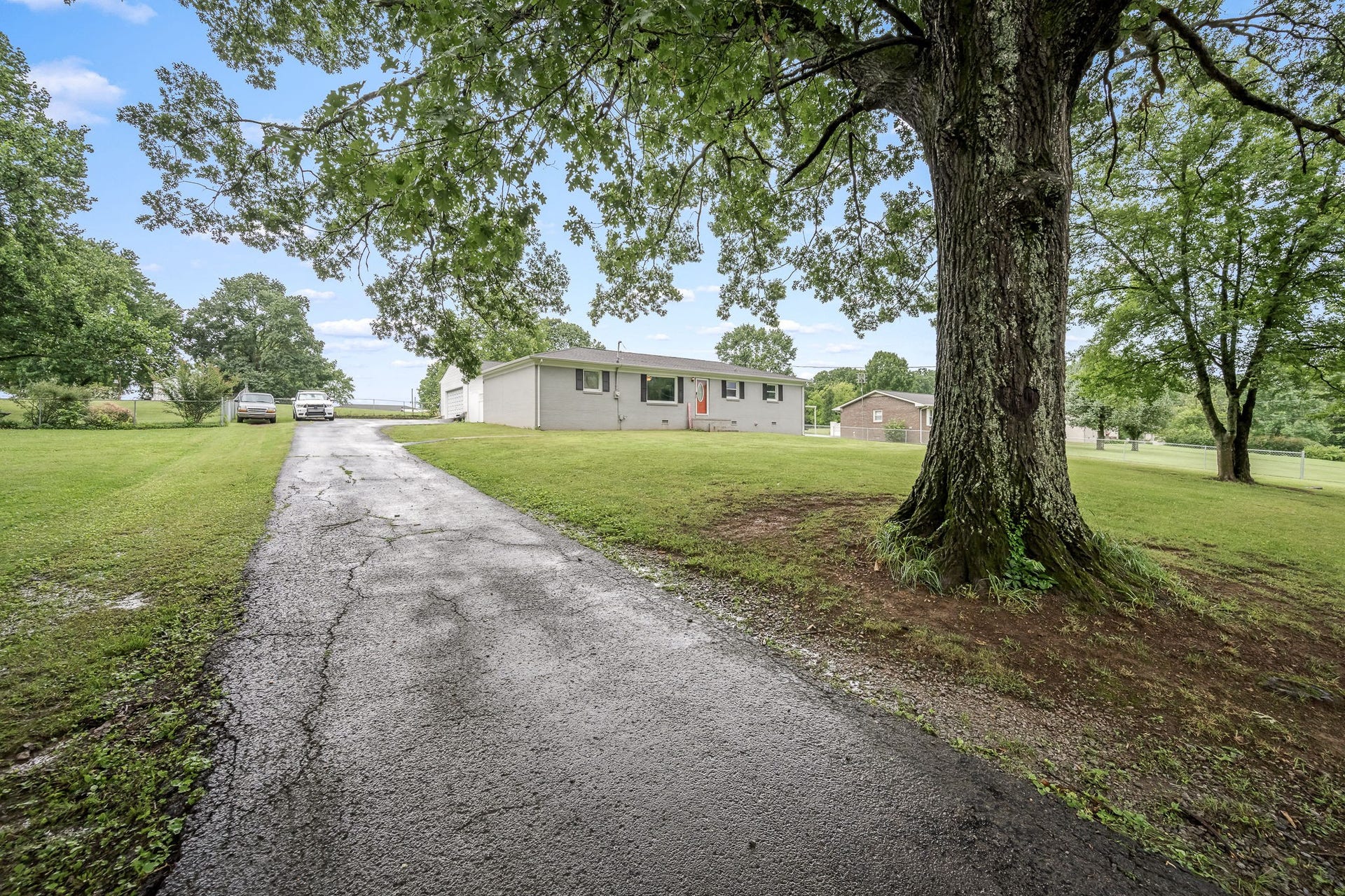 822 River Ranch Rd, Shelbyville, TN 37160 822 River Ranch Rd, Shelbyville, TN 37160