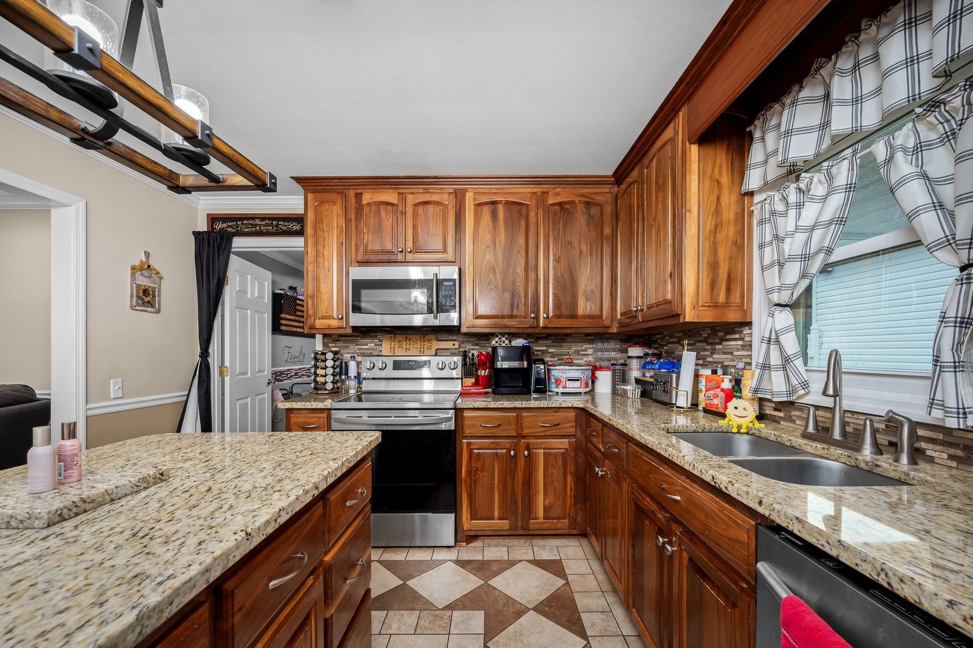 822 River Ranch Rd, Shelbyville, TN 37160 822 River Ranch Rd, Shelbyville, TN 37160