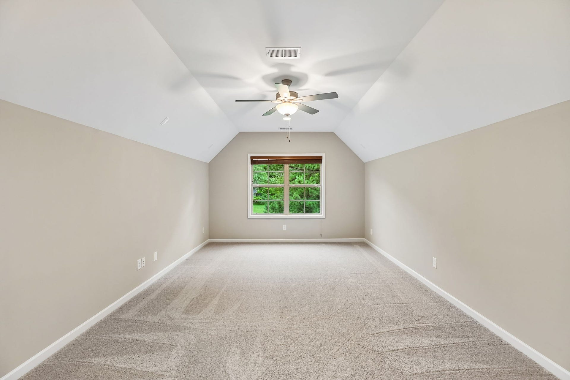 248 Doak Rd, Manchester, TN 37355 248 Doak Rd, Manchester, TN 37355