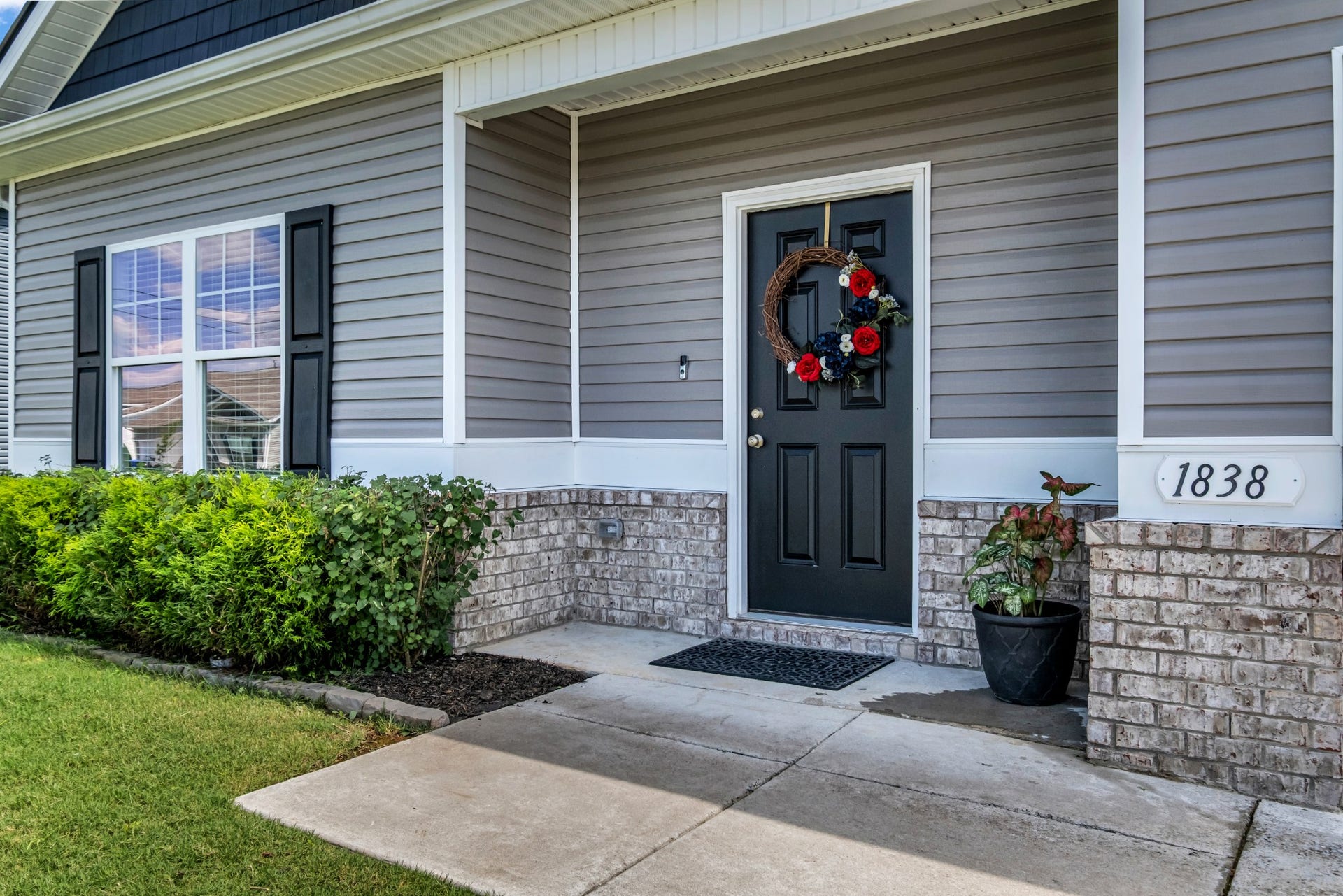 1838 Holdens Holw, Columbia, TN 38401 1838 Holdens Holw, Columbia, TN 38401