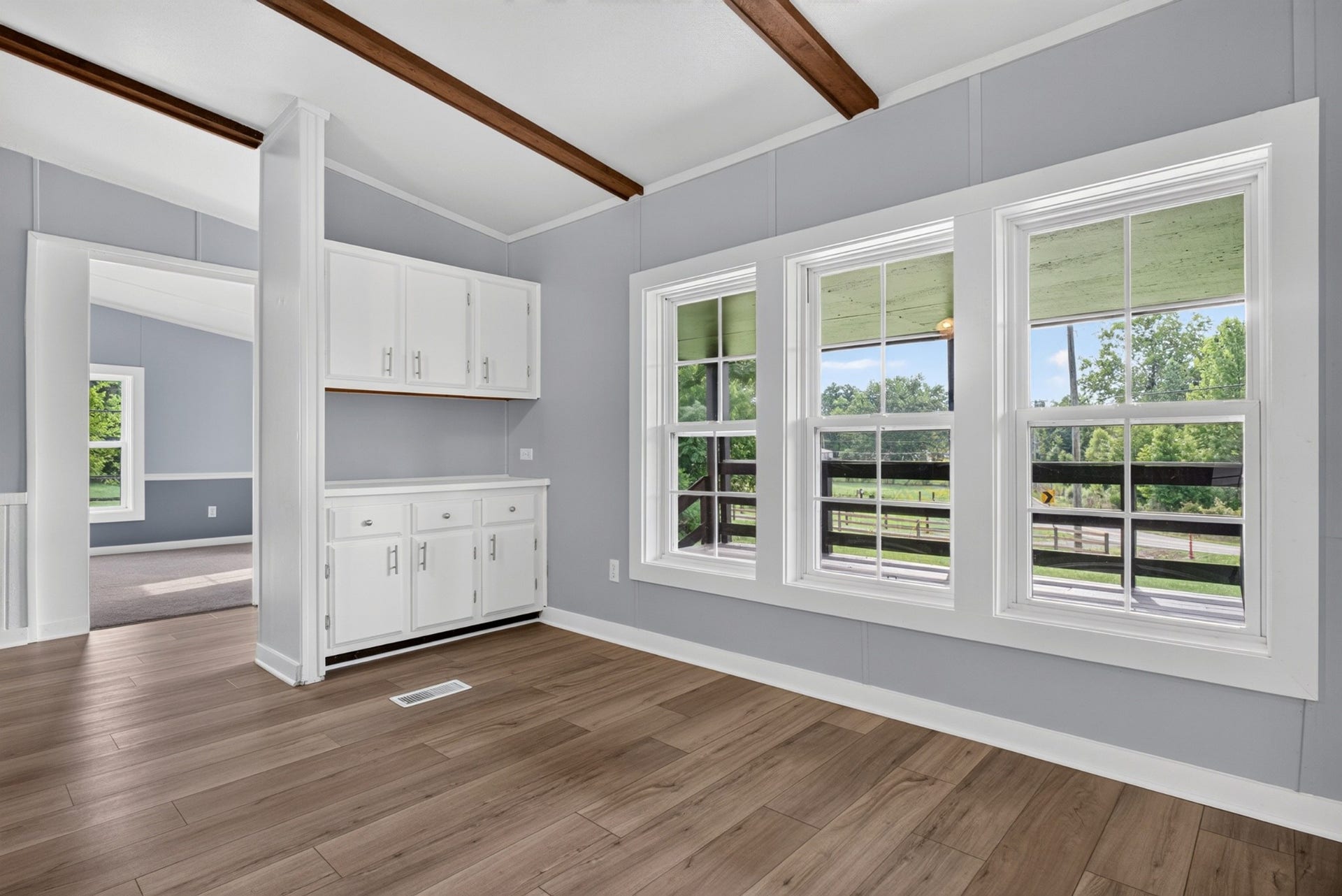 638 Manustown Rd, Woodbury, TN 37190