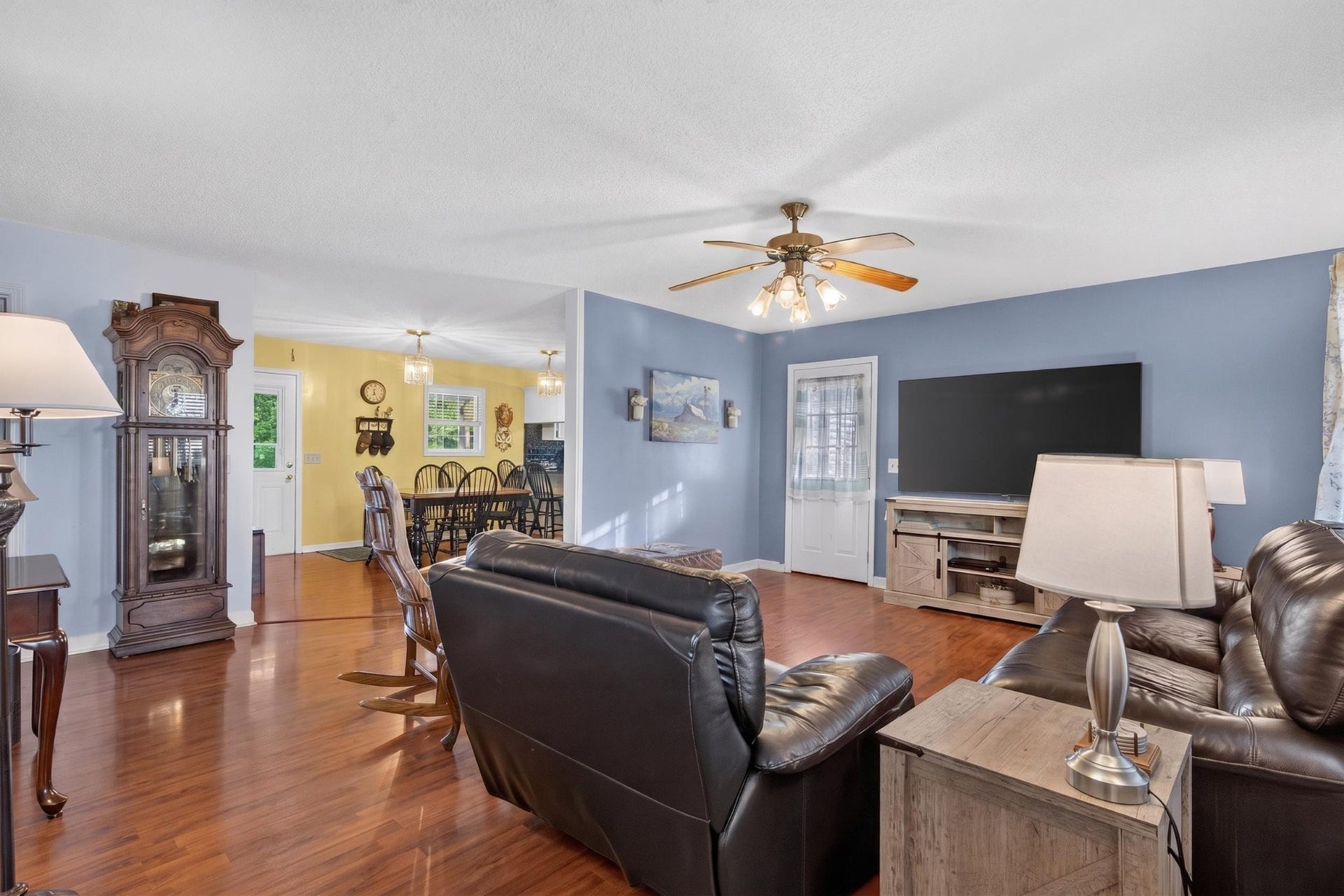 250 High Meadows Ln, Shelbyville, TN 37160 250 High Meadows Ln, Shelbyville, TN 37160
