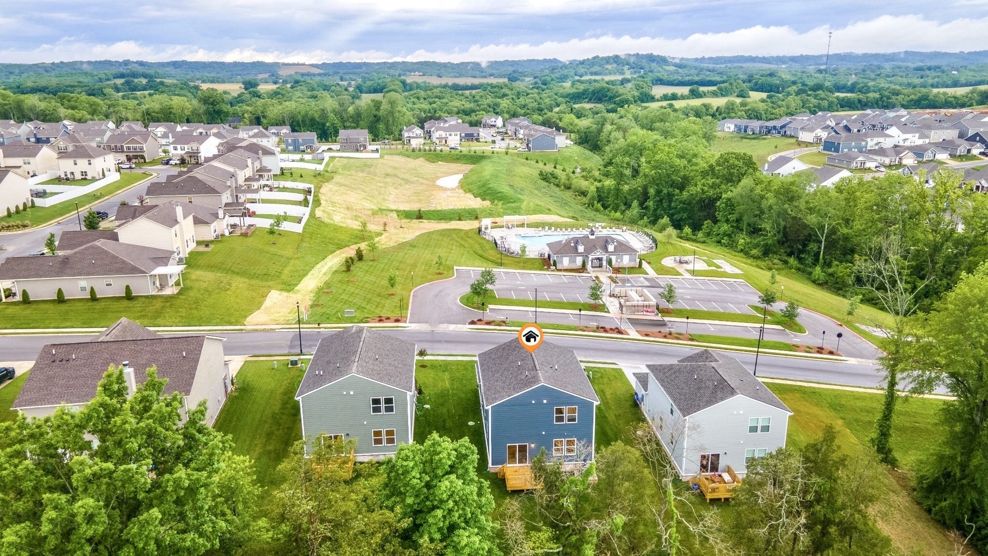 3206 Hearth Hollow Rd, Columbia, TN 38401 Perfect location to access swimming pool and clubhouse