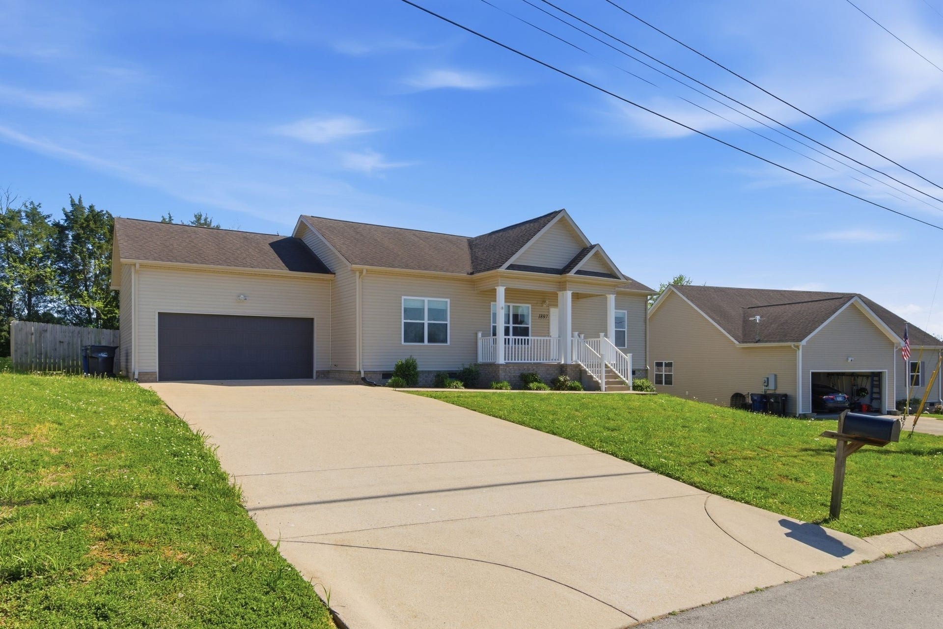 1897 Sheffield Ln, Columbia, TN 38401 1897 Sheffield Ln, Columbia, TN 38401