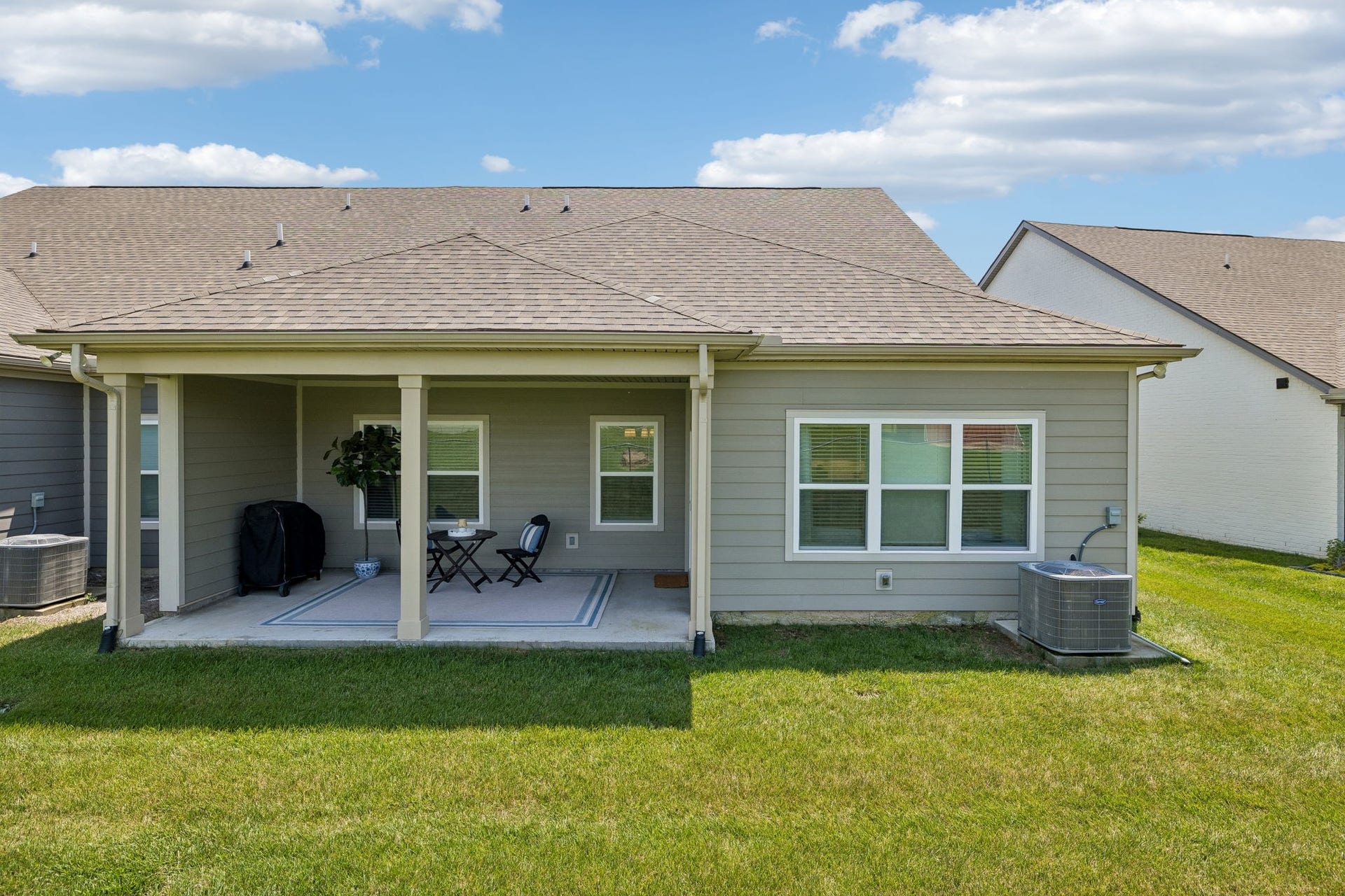 2409 Laurelstone Dr, Murfreesboro, TN 37130 2409 Laurelstone Dr, Murfreesboro, TN 37130